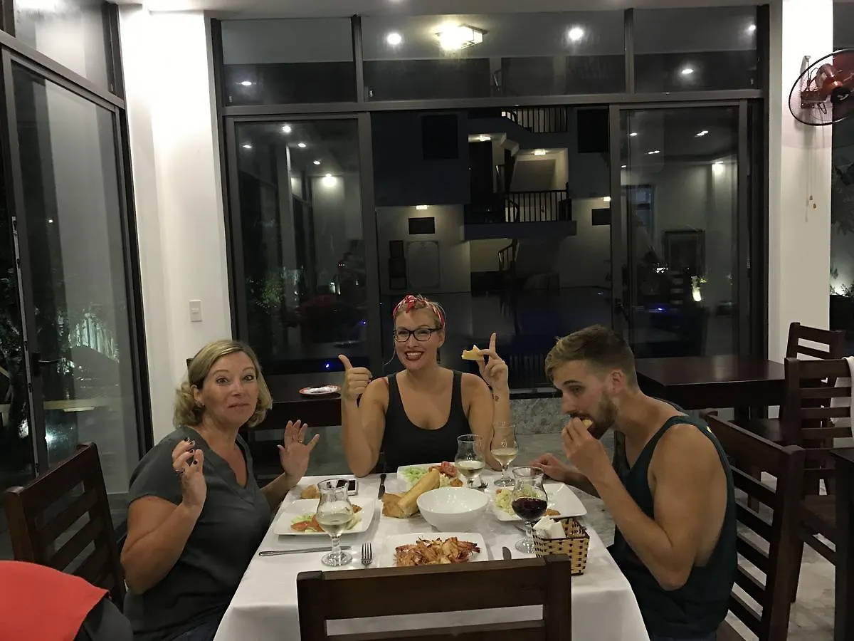 Ruby Hotel Hoi An