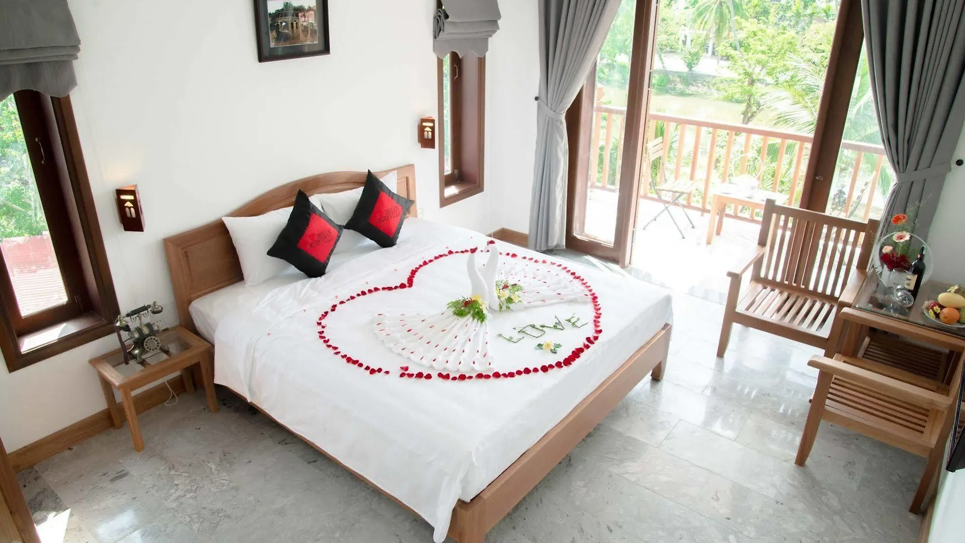 Ruby Hotel Hoi An