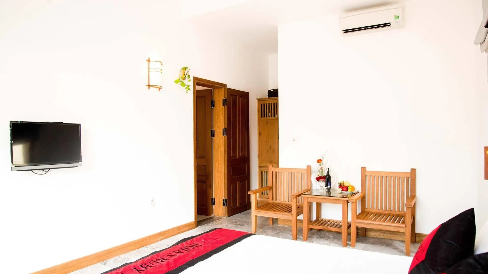 Ruby Hotel Hoi An